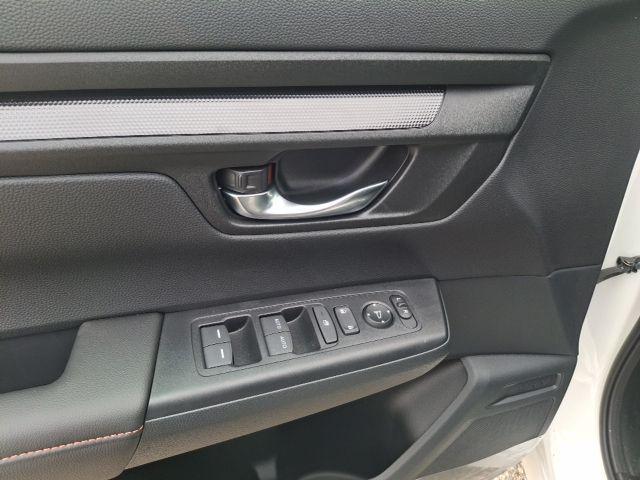 new 2026 Honda CR-V Hybrid car, priced at $39,755