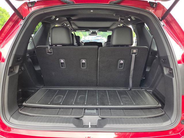 used 2025 Honda Pilot car, priced at $45,014