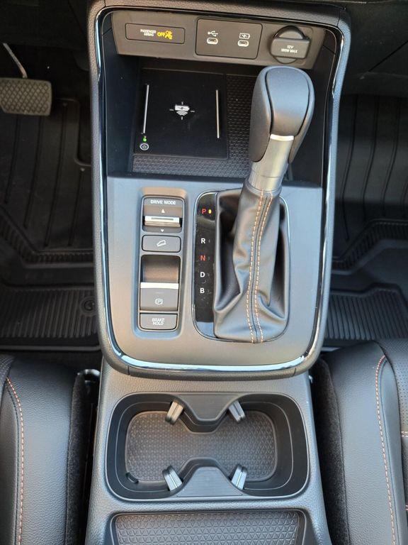 new 2026 Honda CR-V Hybrid car, priced at $39,684