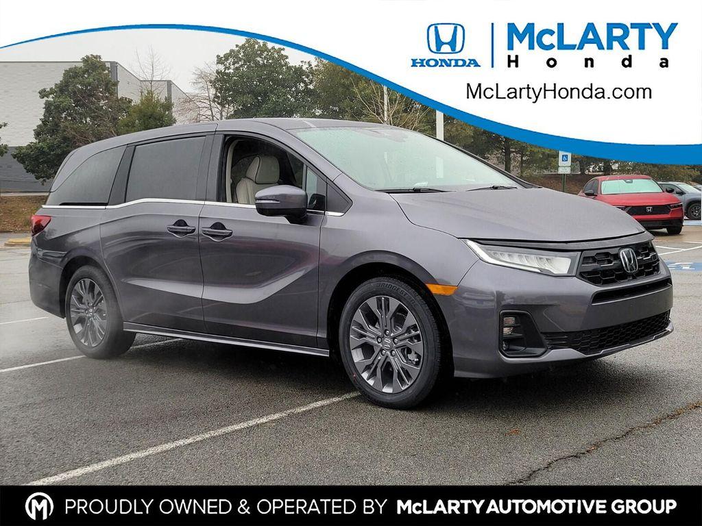 new 2026 Honda Odyssey car, priced at $45,434