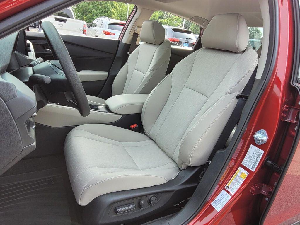 new 2025 Honda Accord car, priced at $30,806