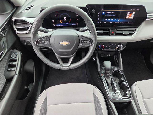 used 2025 Chevrolet TrailBlazer car, priced at $22,139