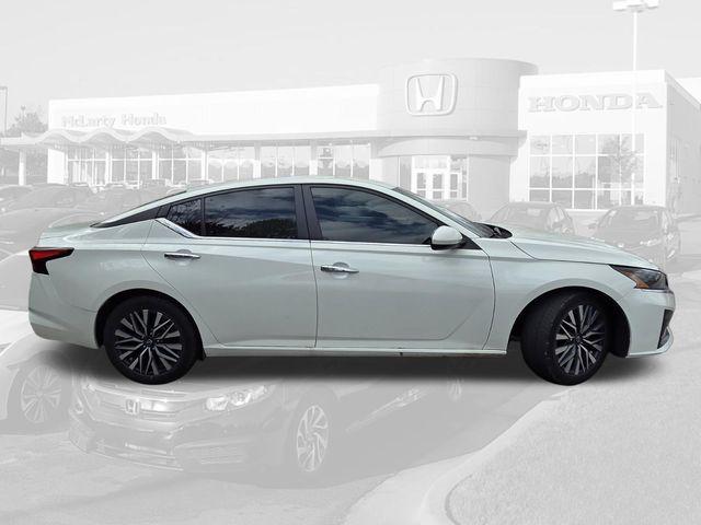 used 2023 Nissan Altima car, priced at $19,795