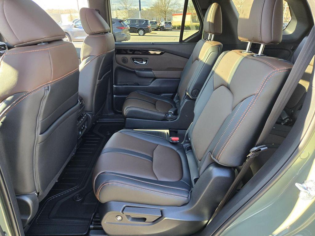 new 2026 Honda Pilot car, priced at $52,345