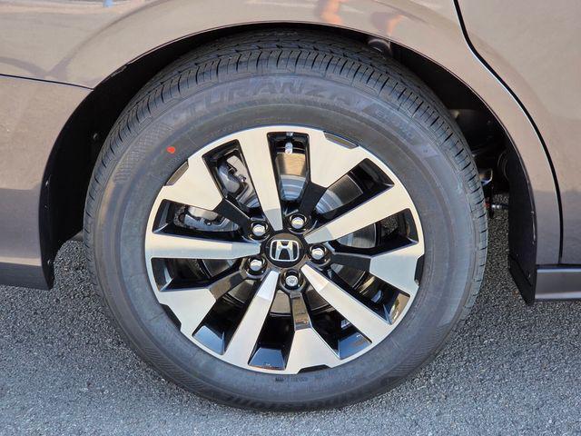 new 2026 Honda Odyssey car, priced at $42,737