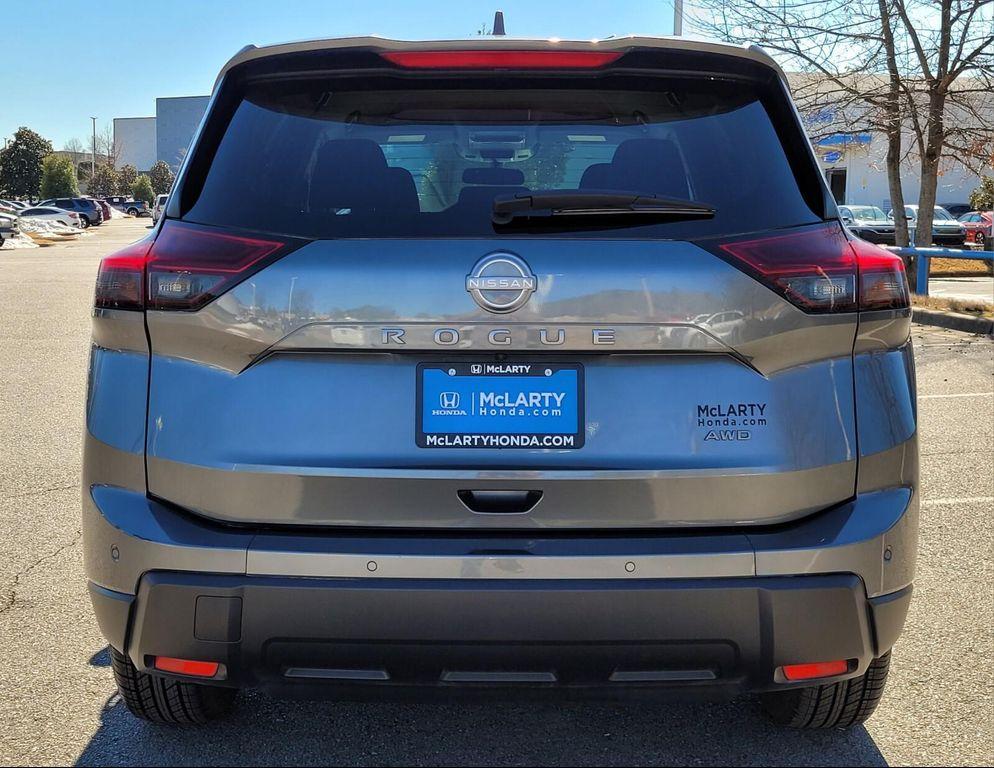 used 2024 Nissan Rogue car, priced at $19,999