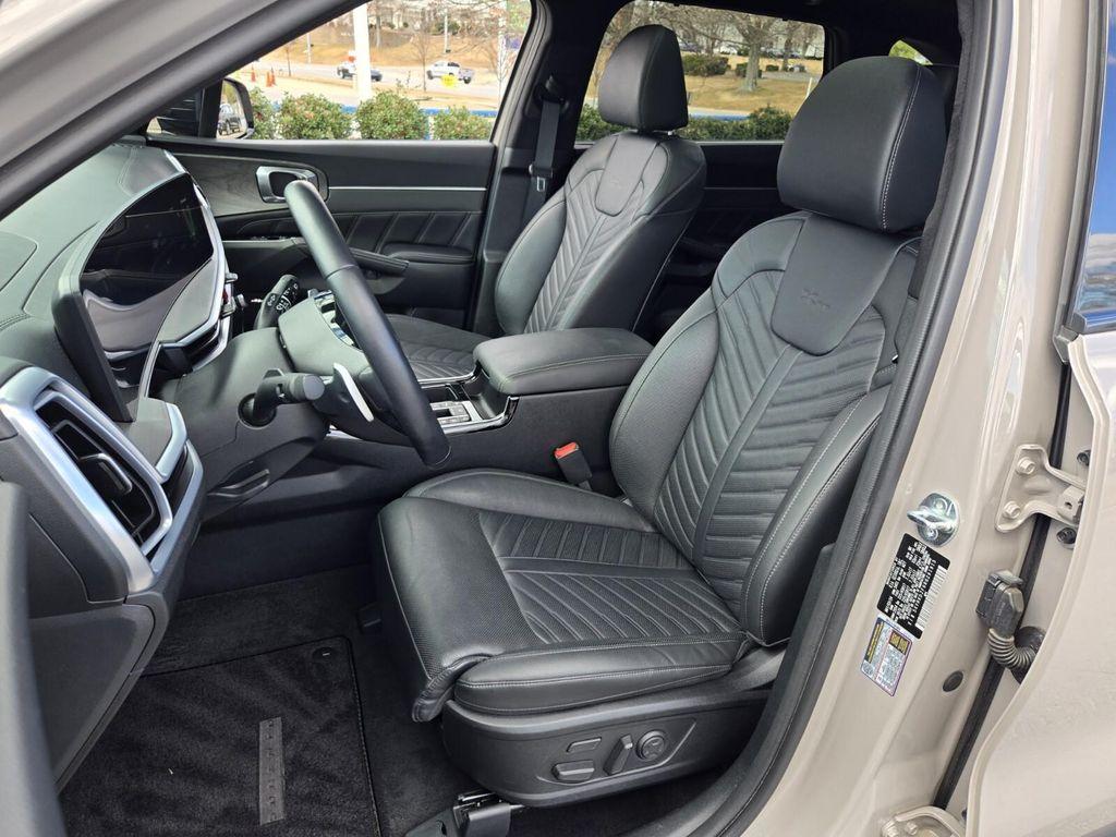 used 2024 Kia Sorento car, priced at $34,139