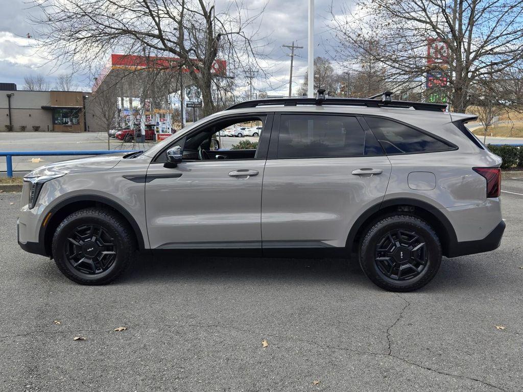 used 2024 Kia Sorento car, priced at $34,139