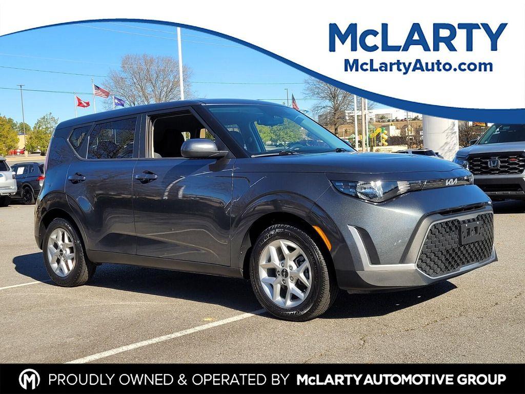 used 2024 Kia Soul car, priced at $15,678