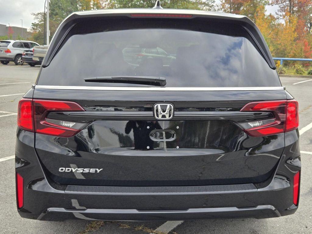 new 2026 Honda Odyssey car, priced at $41,738