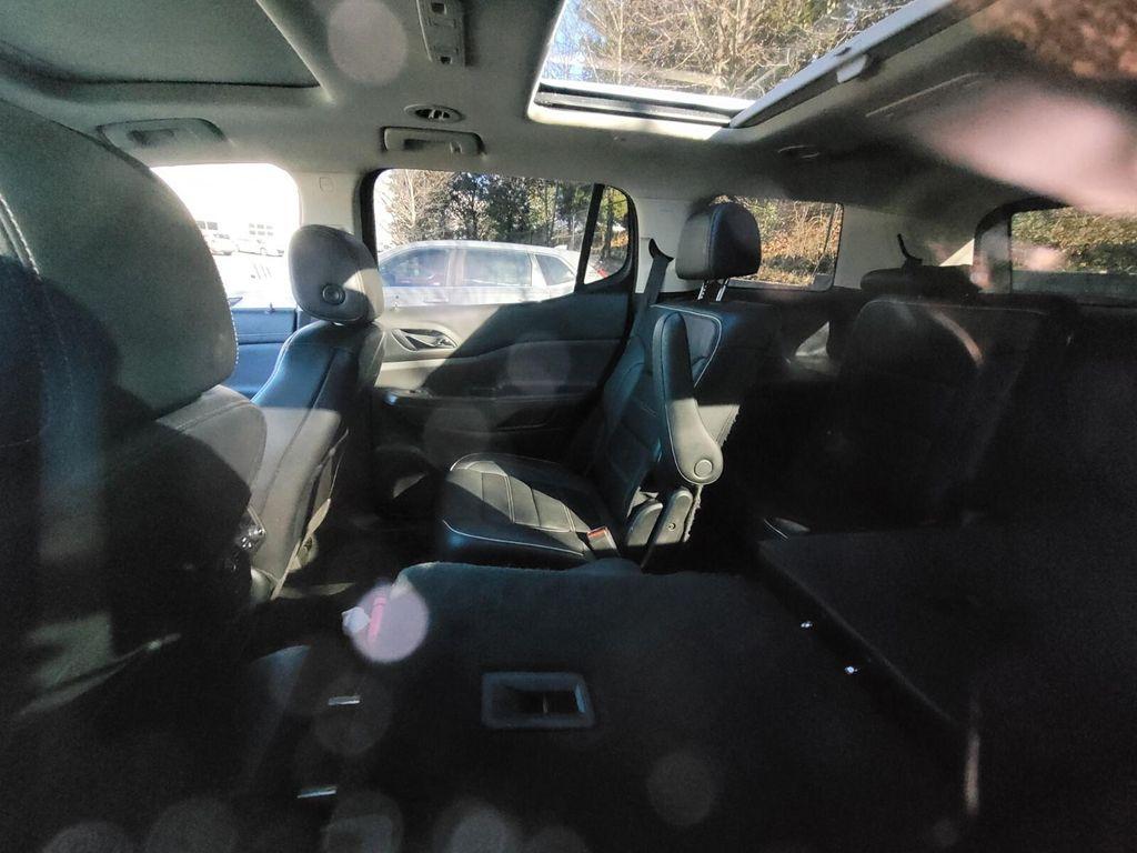 used 2022 GMC Acadia car, priced at $25,328