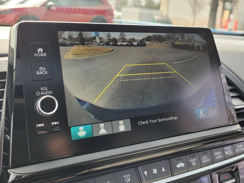 new 2026 Honda Odyssey car, priced at $43,183