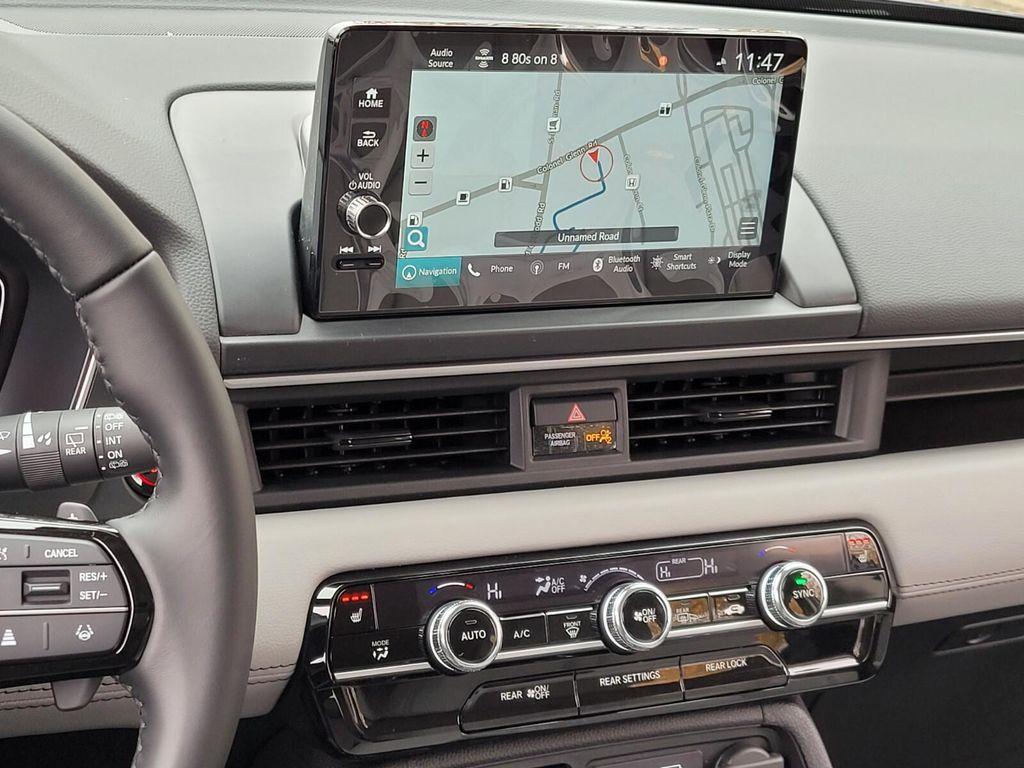 new 2025 Honda Pilot car, priced at $48,400