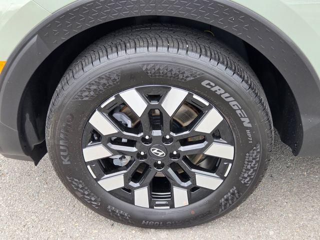 used 2025 Hyundai SANTA CRUZ car, priced at $24,538