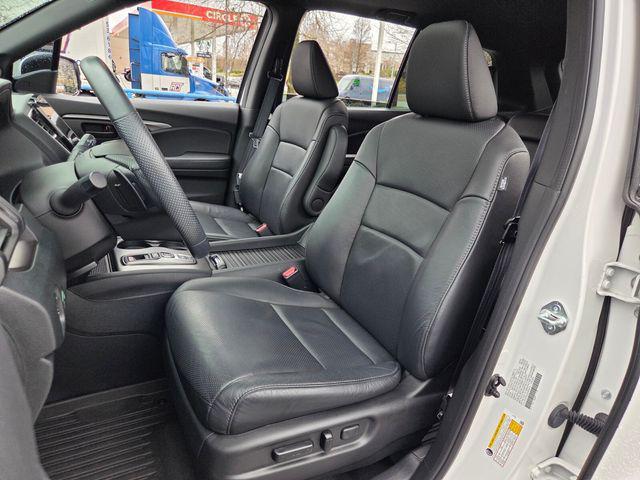 used 2023 Honda Passport car, priced at $31,665