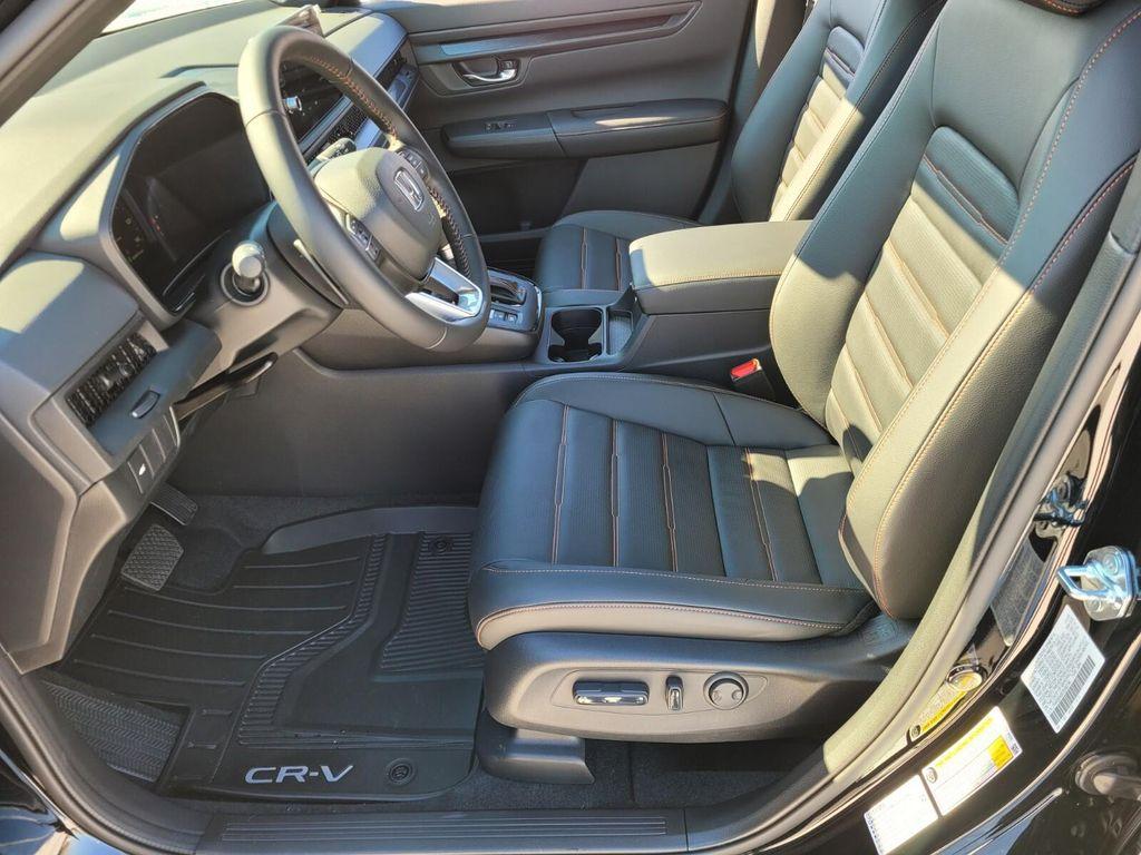 new 2026 Honda CR-V Hybrid car, priced at $39,684