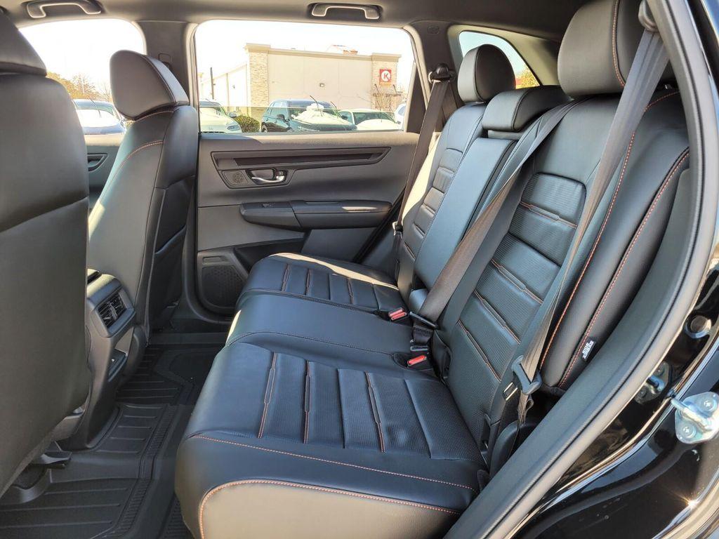 new 2026 Honda CR-V Hybrid car, priced at $39,684