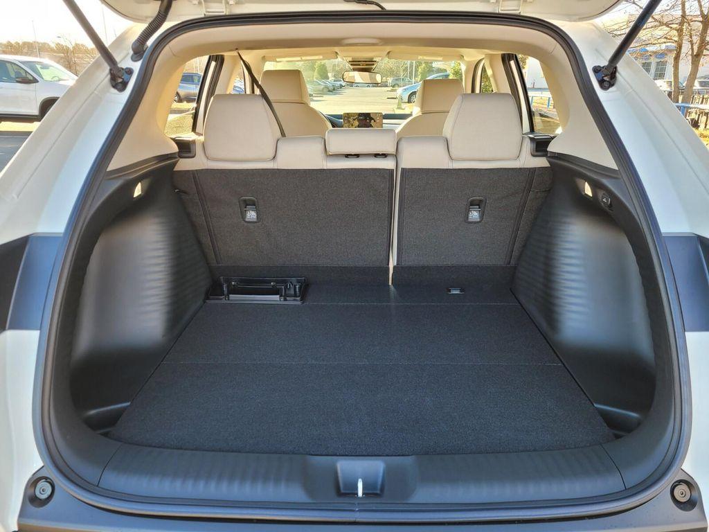 new 2026 Honda HR-V car, priced at $27,084
