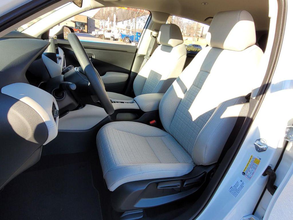 new 2026 Honda HR-V car, priced at $27,084