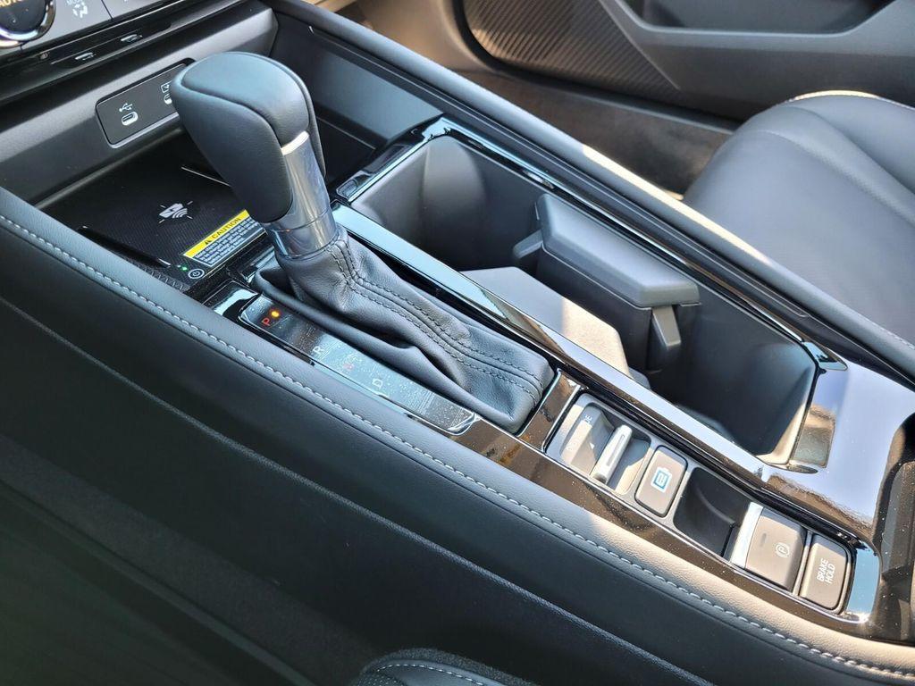 new 2025 Honda Accord Hybrid car, priced at $38,198