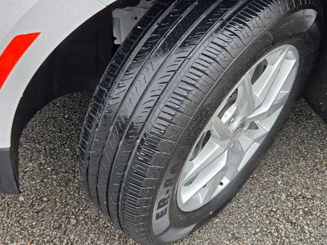 used 2024 Chevrolet Equinox car, priced at $20,555