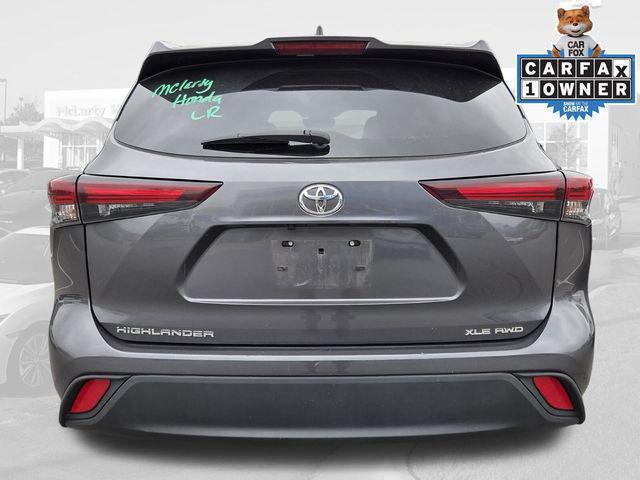 used 2025 Toyota Highlander car, priced at $43,009
