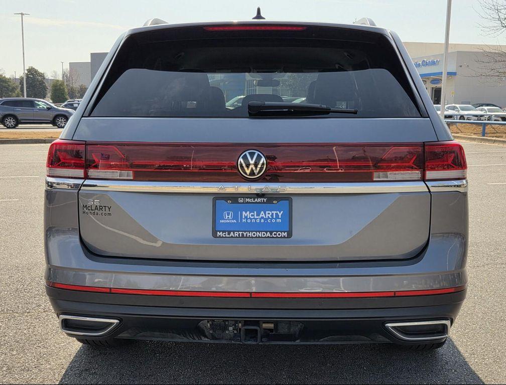 used 2025 Volkswagen Atlas car, priced at $30,484