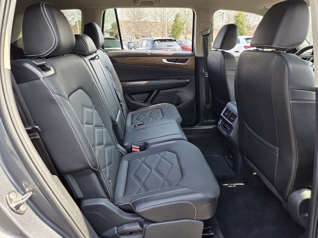 used 2025 Volkswagen Atlas car, priced at $30,484