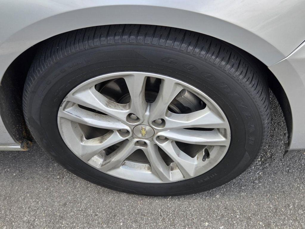 used 2018 Chevrolet Malibu car, priced at $13,124