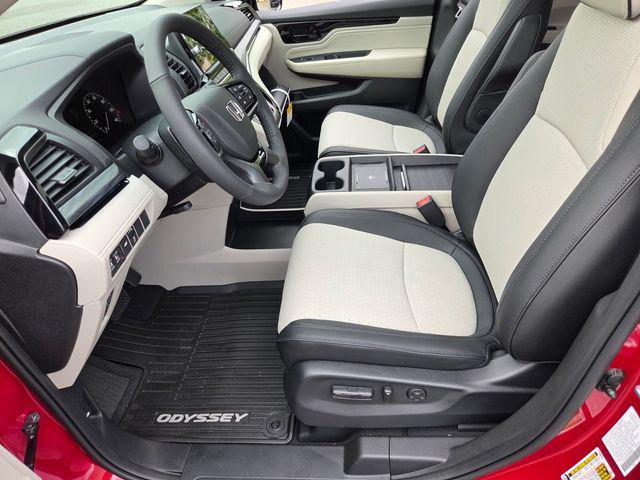 new 2026 Honda Odyssey car, priced at $53,645