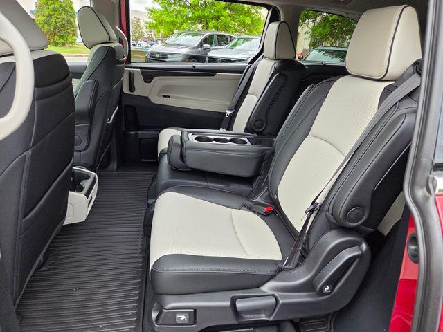 new 2026 Honda Odyssey car, priced at $53,645