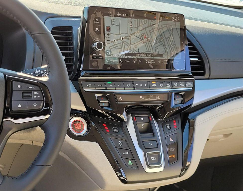 new 2026 Honda Odyssey car, priced at $46,879
