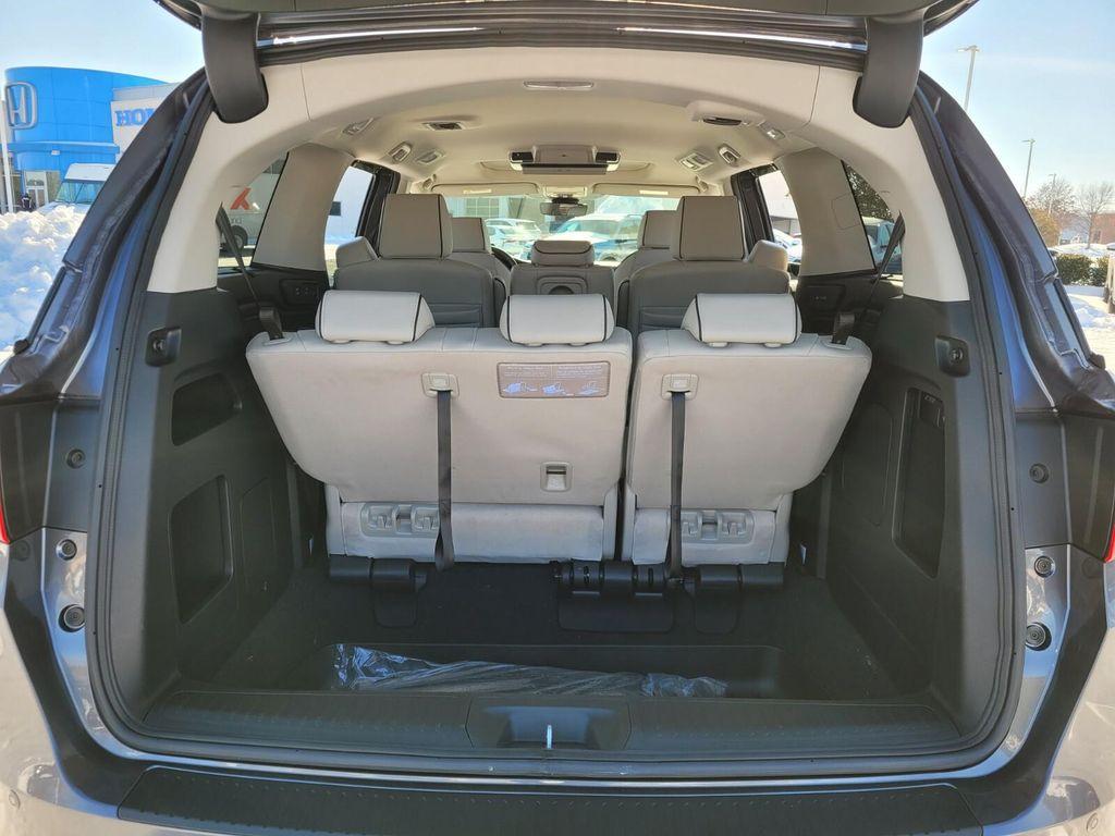 new 2026 Honda Odyssey car, priced at $46,879