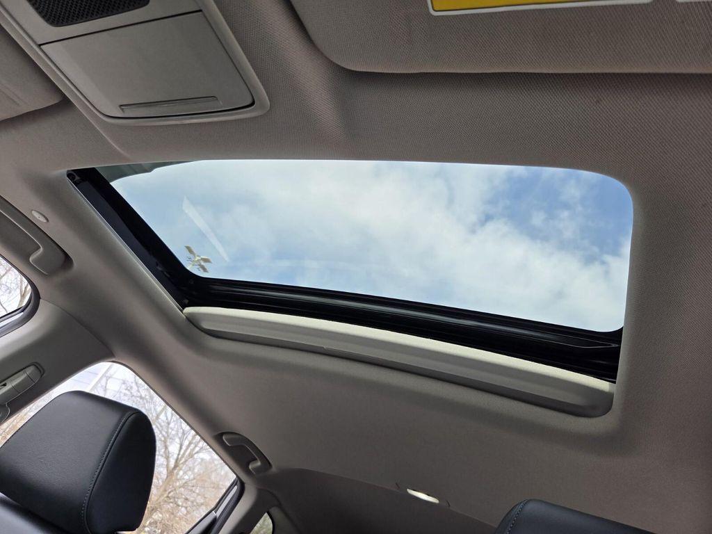 used 2023 Honda CR-V car, priced at $29,938