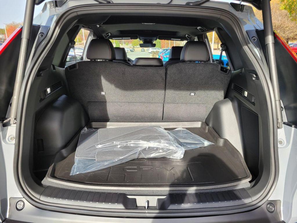 new 2026 Honda CR-V Hybrid car, priced at $41,190