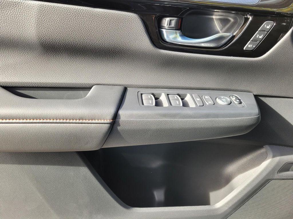 new 2026 Honda CR-V Hybrid car, priced at $41,190