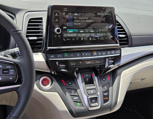 new 2026 Honda Odyssey car, priced at $42,914