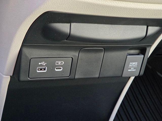 new 2026 Honda Odyssey car, priced at $42,487