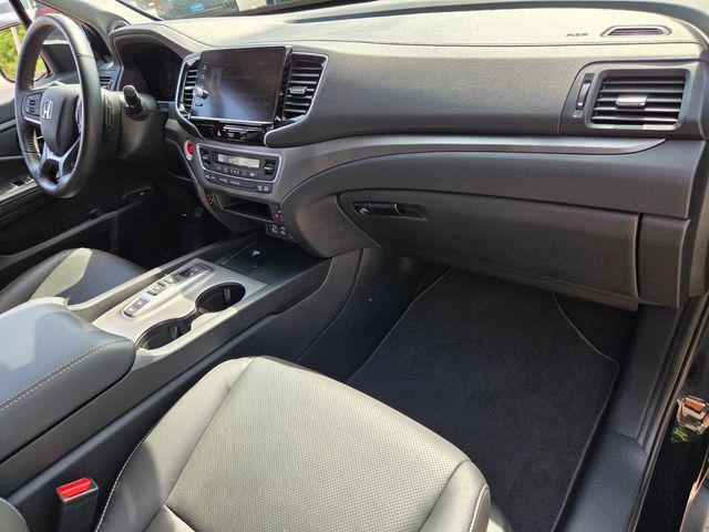 used 2025 Honda Ridgeline car, priced at $35,366
