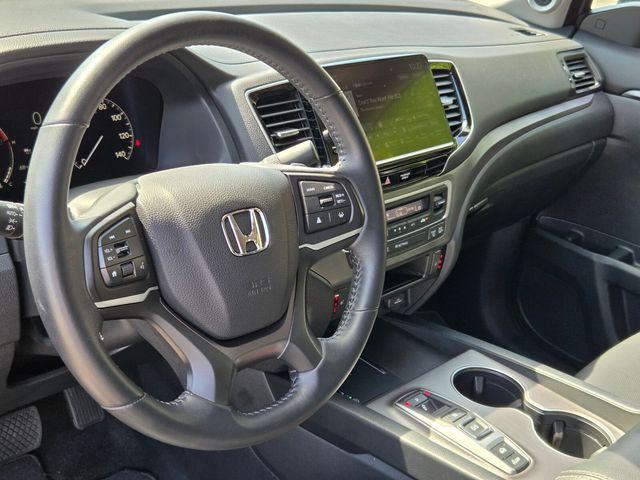 used 2025 Honda Ridgeline car, priced at $35,366