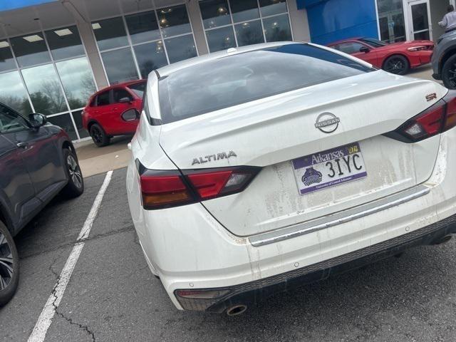 used 2023 Nissan Altima car, priced at $21,620