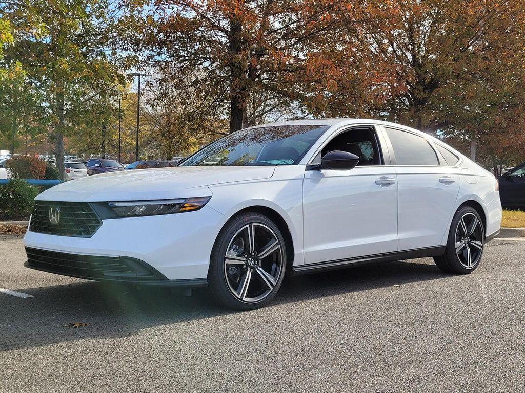 new 2025 Honda Accord Hybrid car, priced at $33,801