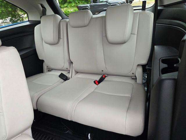 new 2026 Honda Odyssey car, priced at $43,164