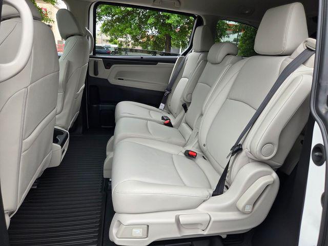 new 2026 Honda Odyssey car, priced at $43,164