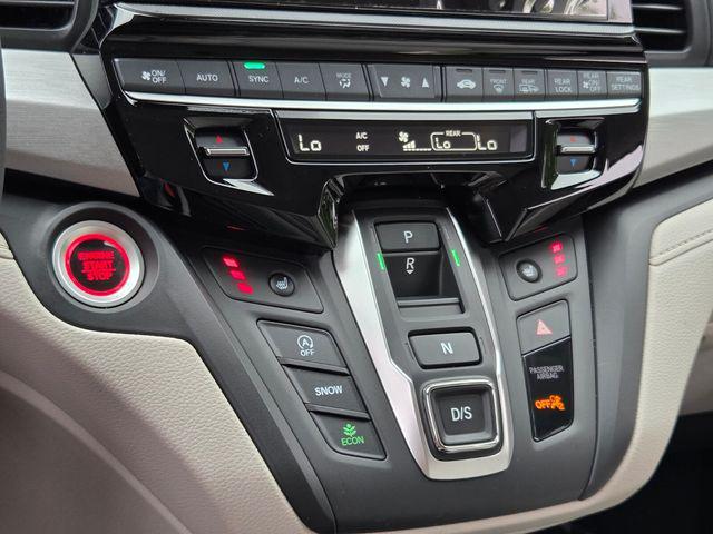 new 2026 Honda Odyssey car, priced at $43,164