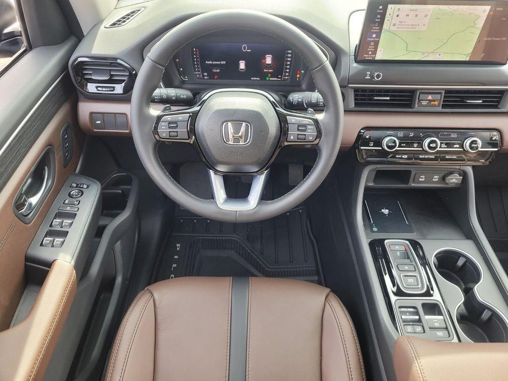 new 2026 Honda Pilot car, priced at $52,590