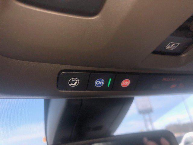 used 2022 GMC Yukon XL car, priced at $46,995