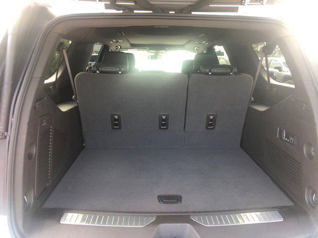 used 2022 GMC Yukon XL car, priced at $46,995