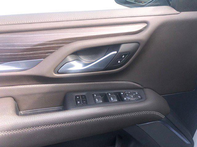 used 2022 GMC Yukon XL car, priced at $46,995