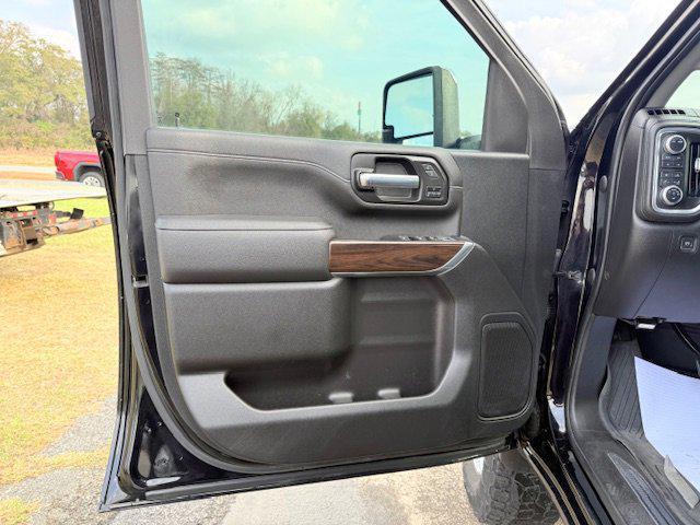 used 2022 GMC Sierra 2500 car, priced at $44,680